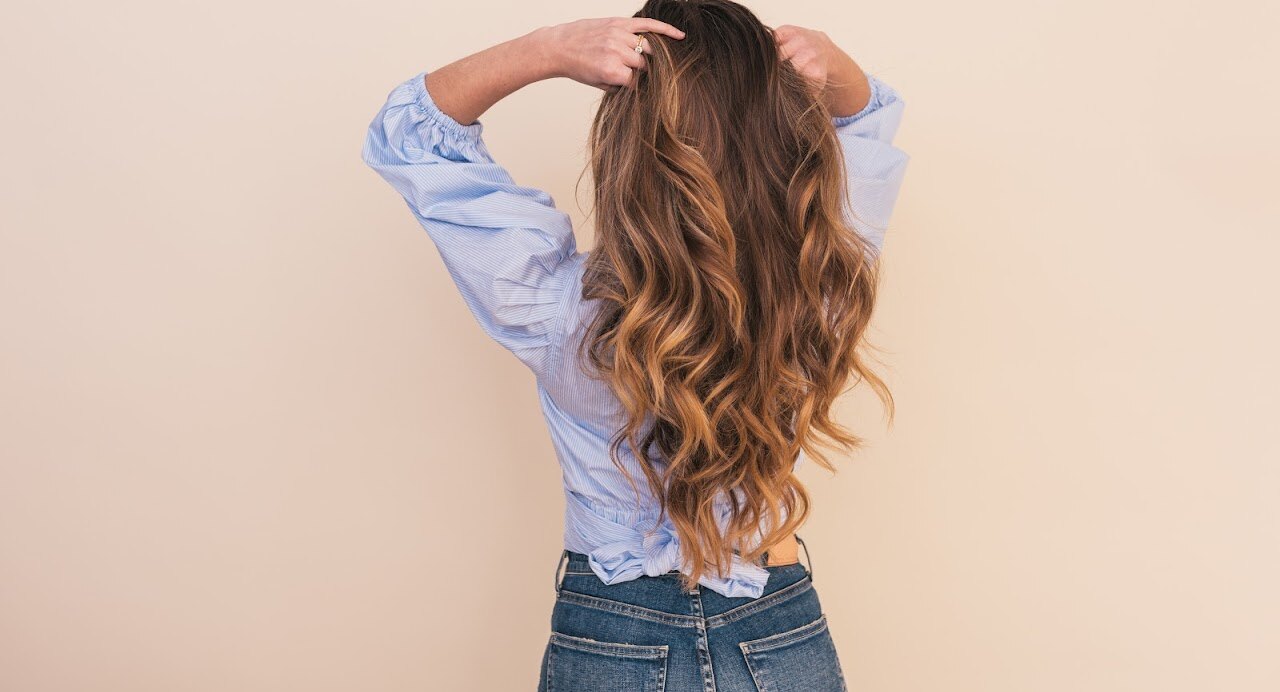 Lifestyle portrait from behind with soft styling